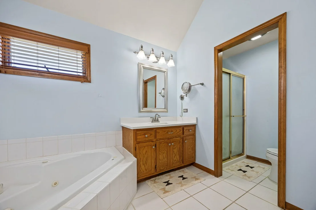 Photo of 452 Windsor Drive