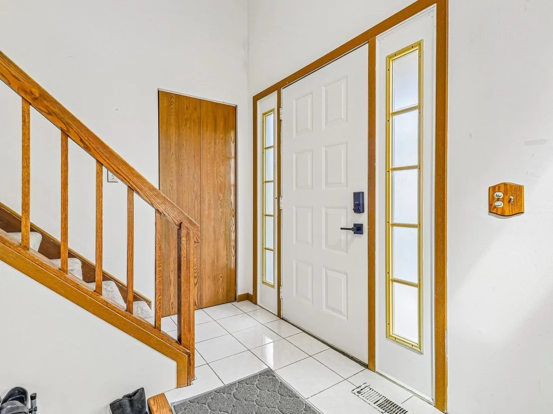 Photo of 281 Whitewood Drive