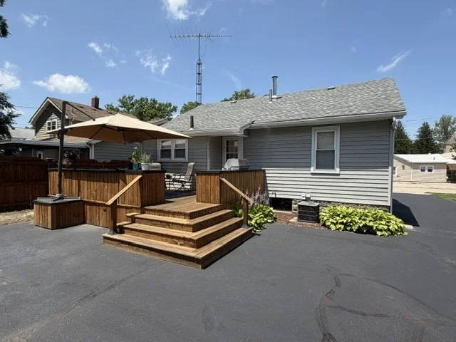 Photo of 129 Laurel Street