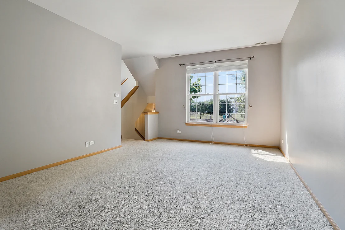 Photo of 3047 Woodside Drive