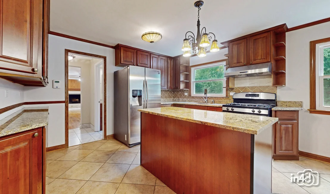 Photo of 2745 Covert Road