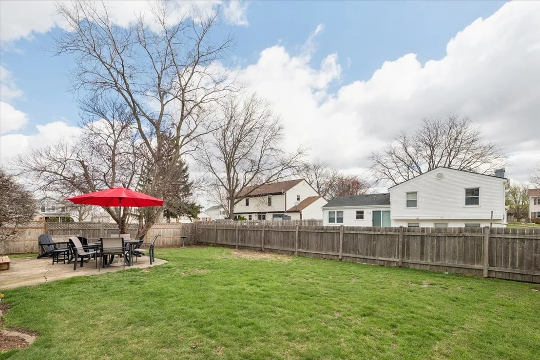 Photo of 405 Caren Drive
