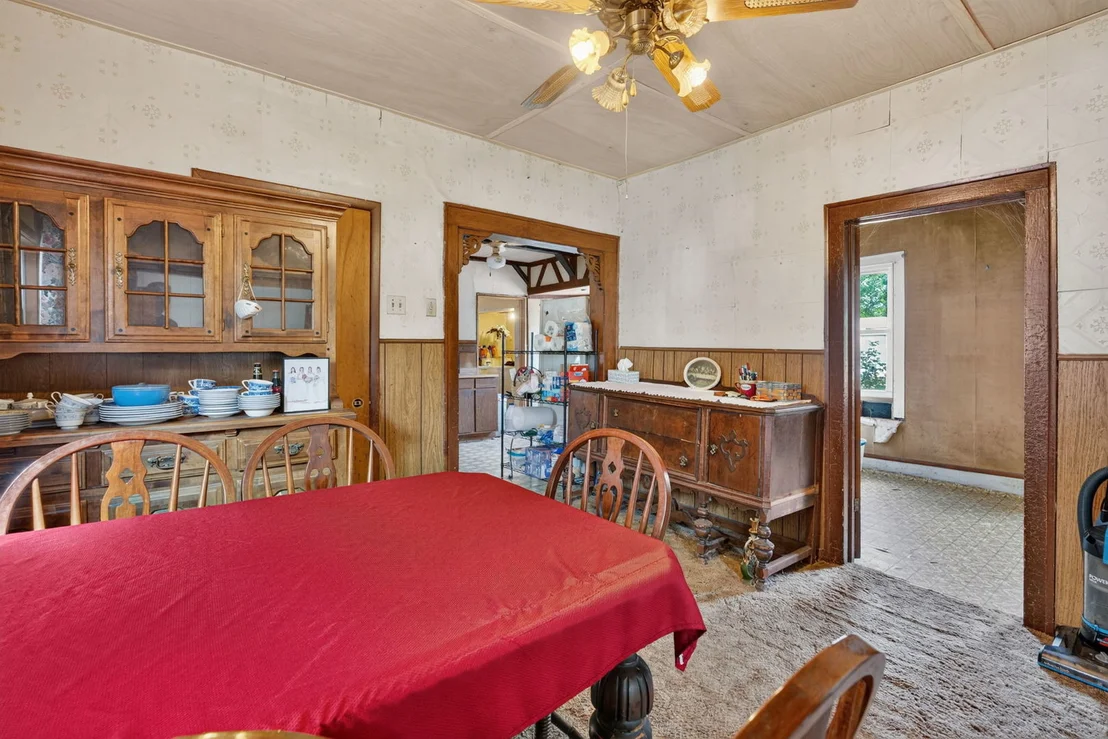 Photo of 406 W 3rd Street