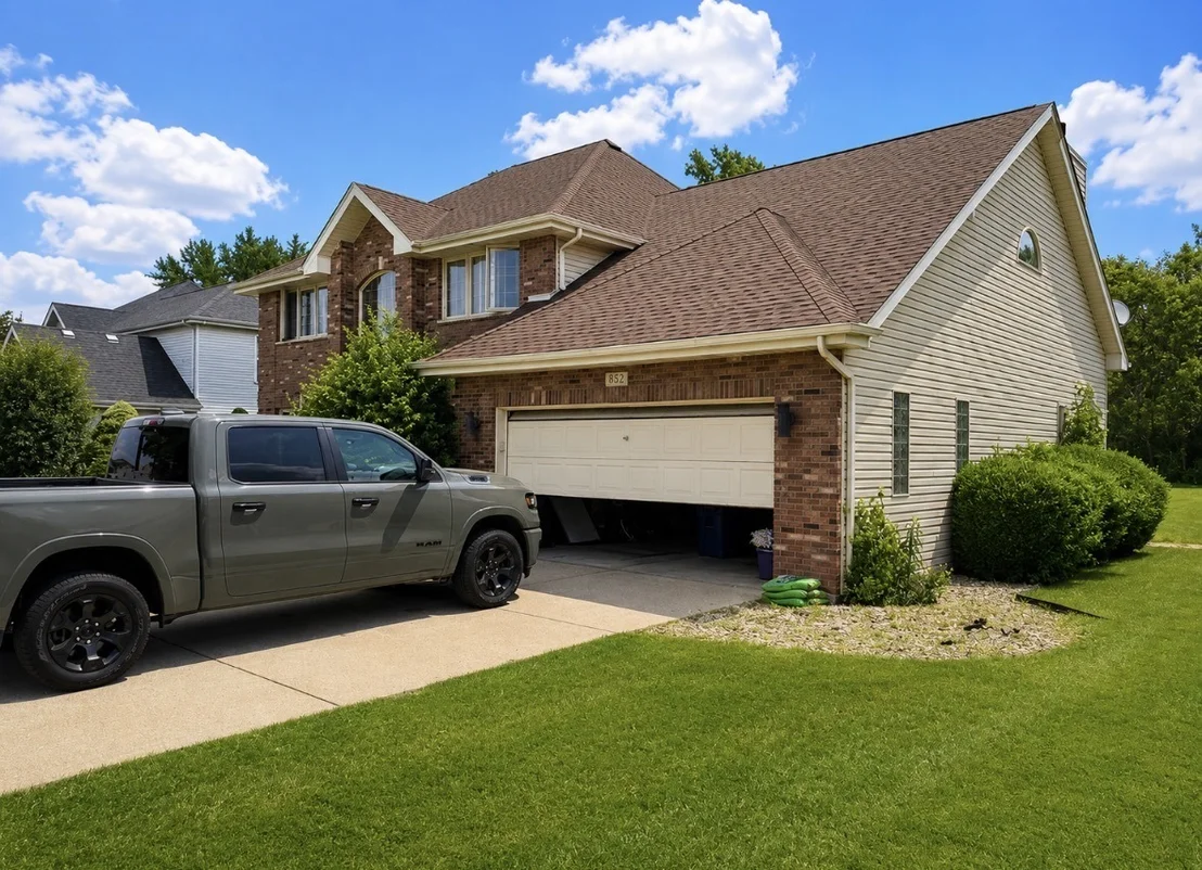 Photo of 637 Primrose Lane