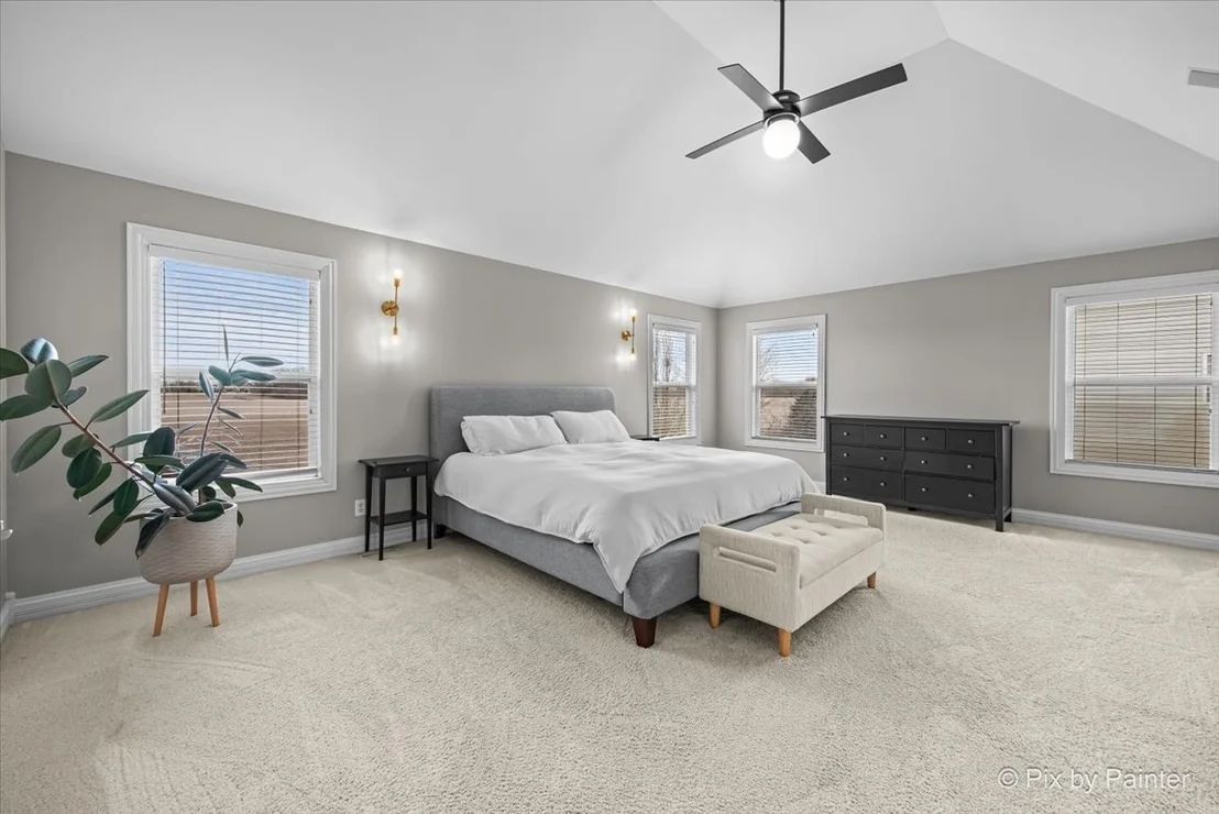 Photo of 647 Bennett Drive