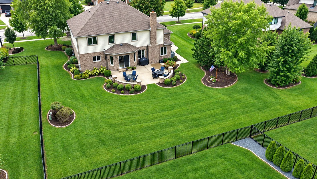 Photo of 2016 Edgeview Drive