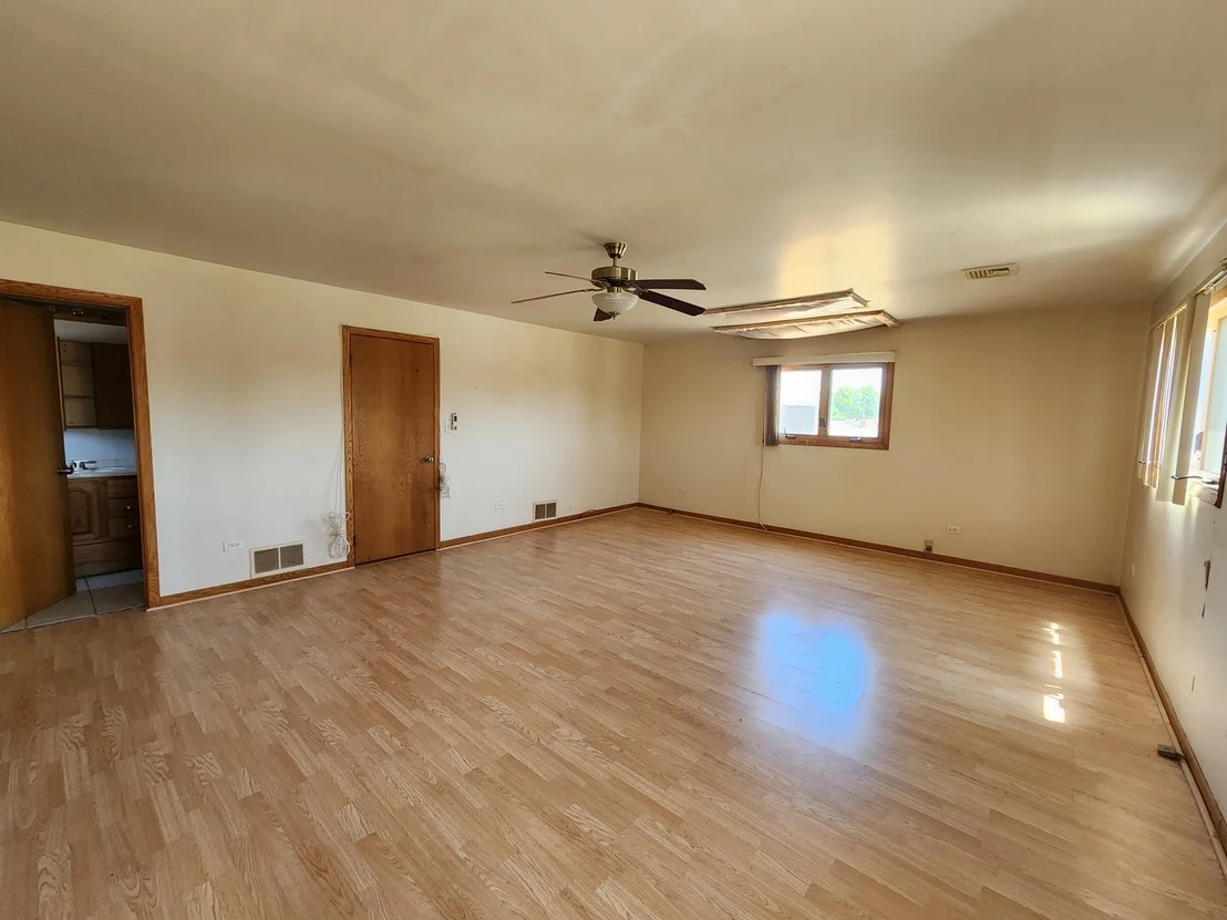 Photo of 4410 W 81st Place