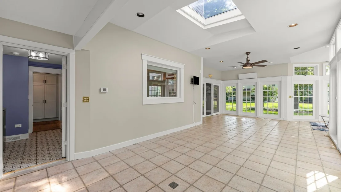 Photo of 3614 Wolf Road