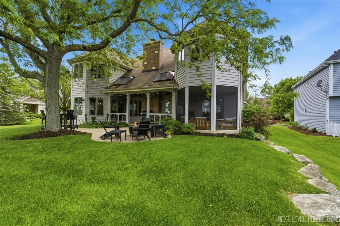 Photo of 2460 Bird Lane