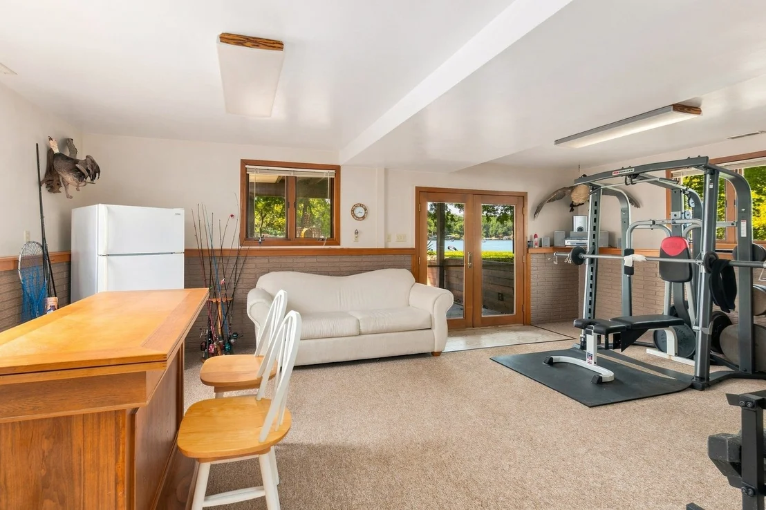 Photo of 154 Beachview Court