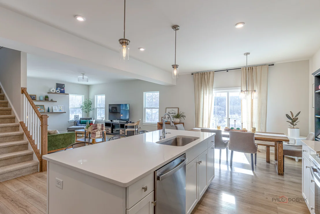 Photo of 1277 jones Road