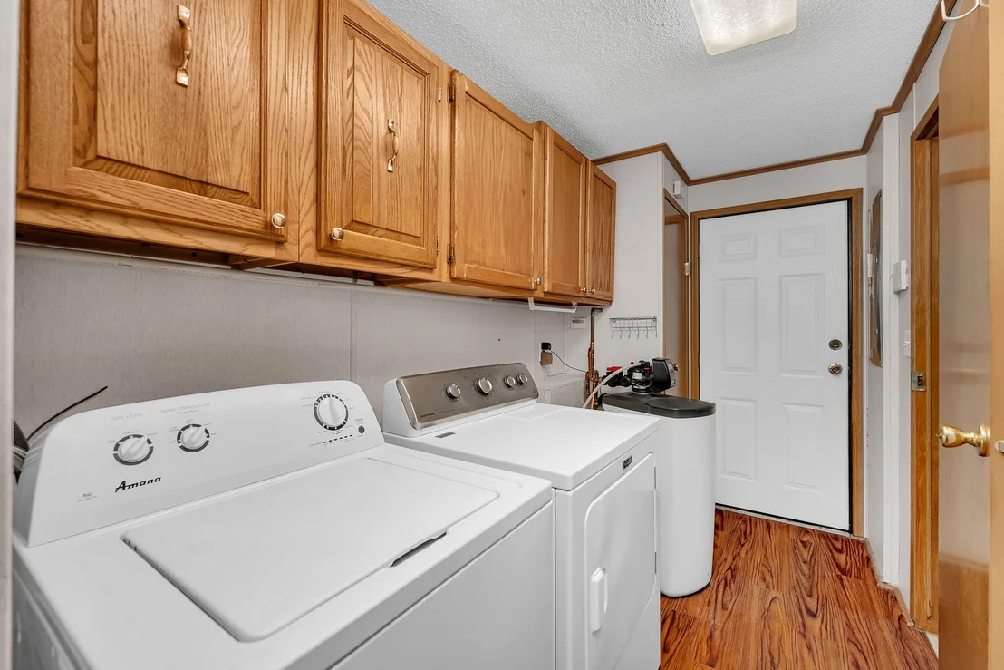 Photo of 2910 E 11th Road