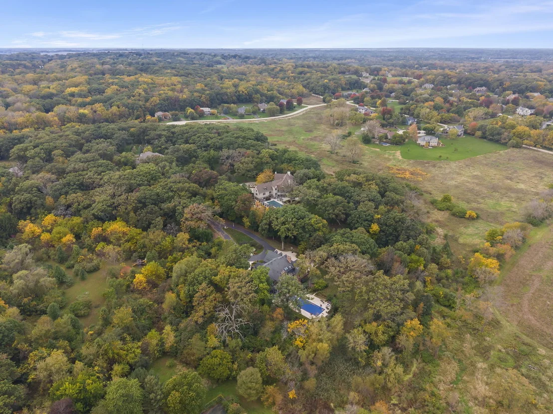 Photo of 3N063 Campton Wood Drive