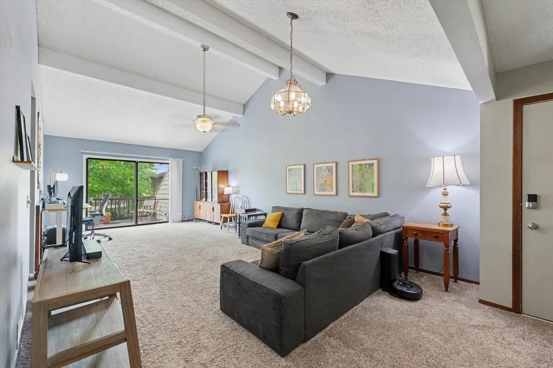 Photo of Unit 2155 at 2155 Harbortown Circle
