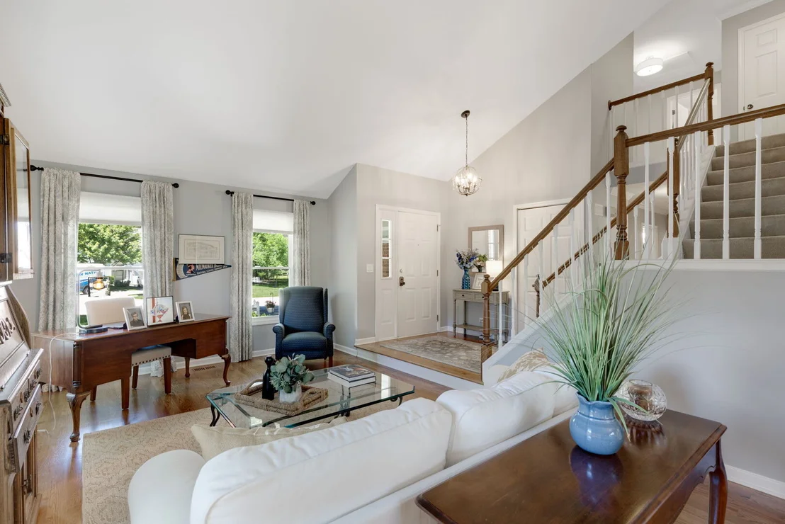 Photo of 809 Willow Hills Lane