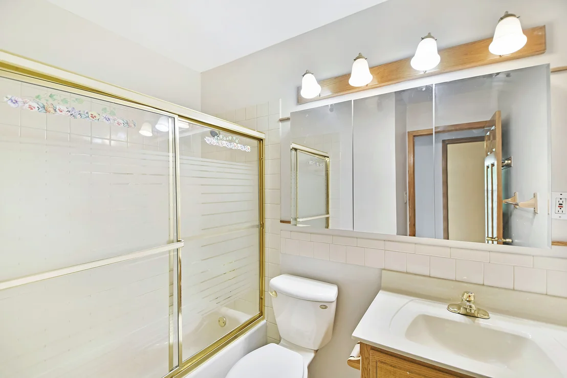 Photo of 284 Timber Hill Road