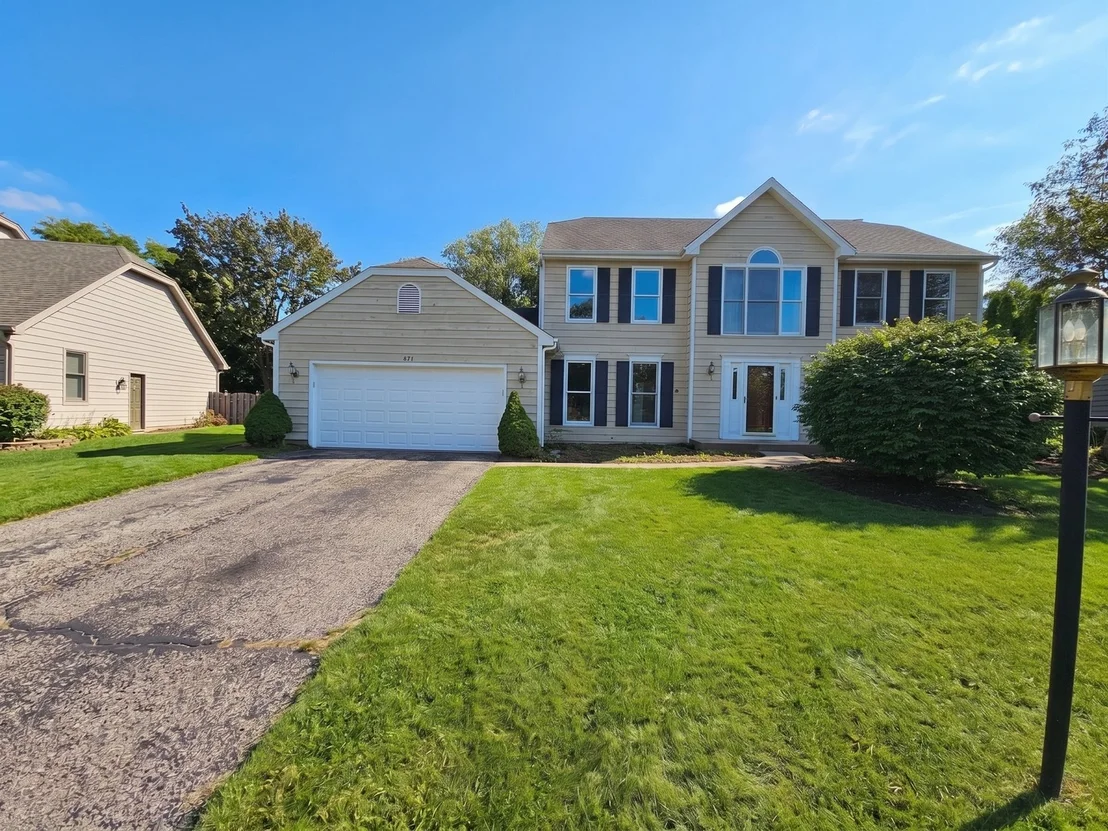 Photo of 875 Crabtree Lane
