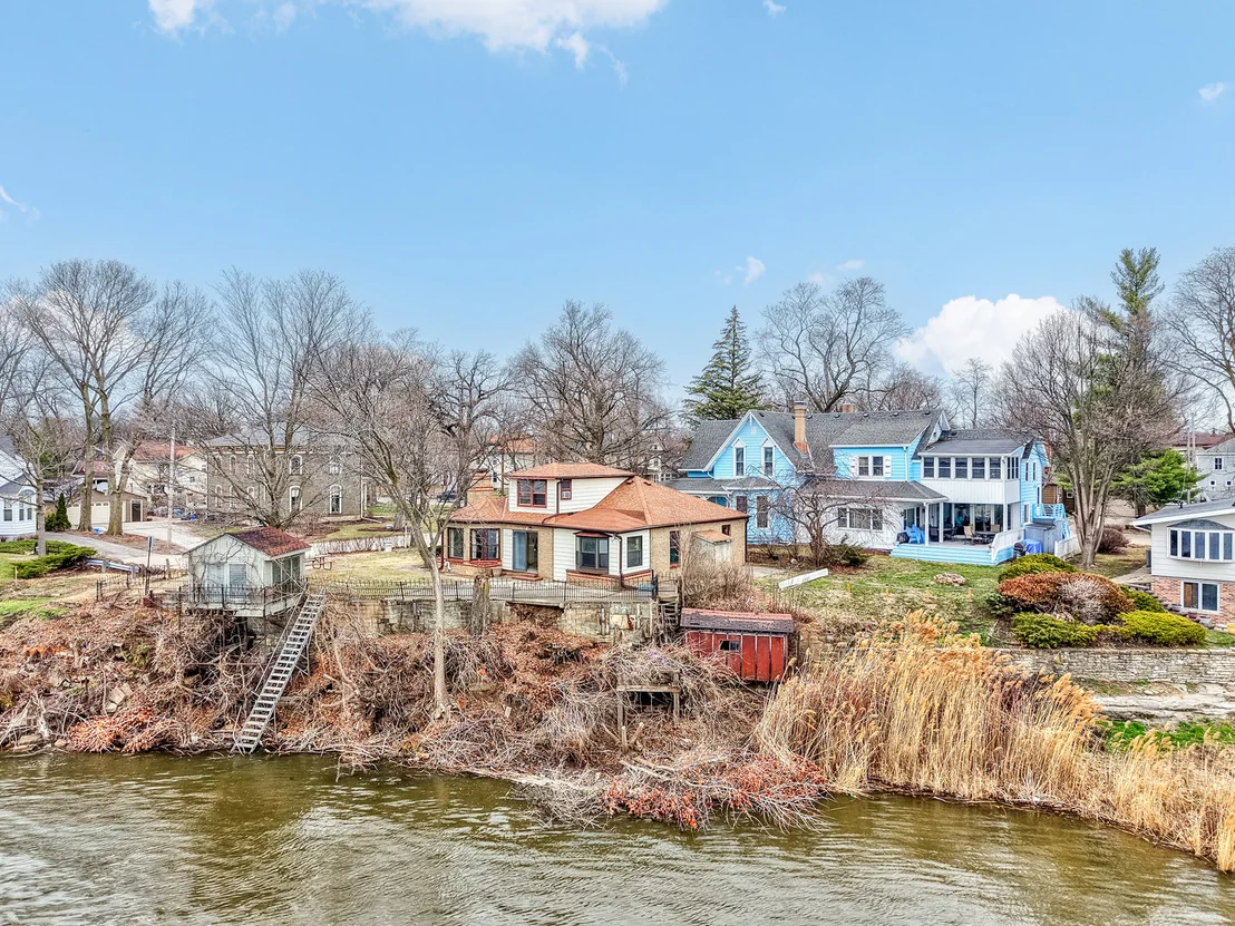 Photo of 226 Clay Street