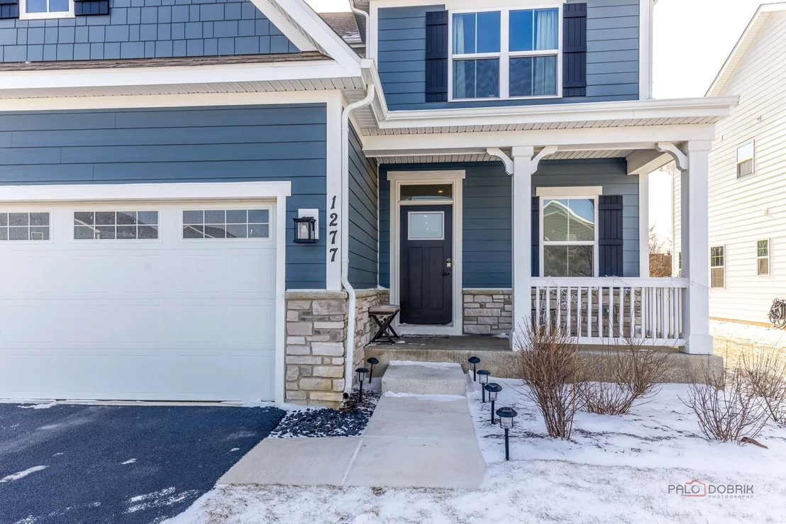 Photo of 1277 jones Road