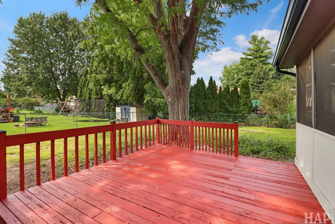 Photo of 5014 W Greenbrier Drive