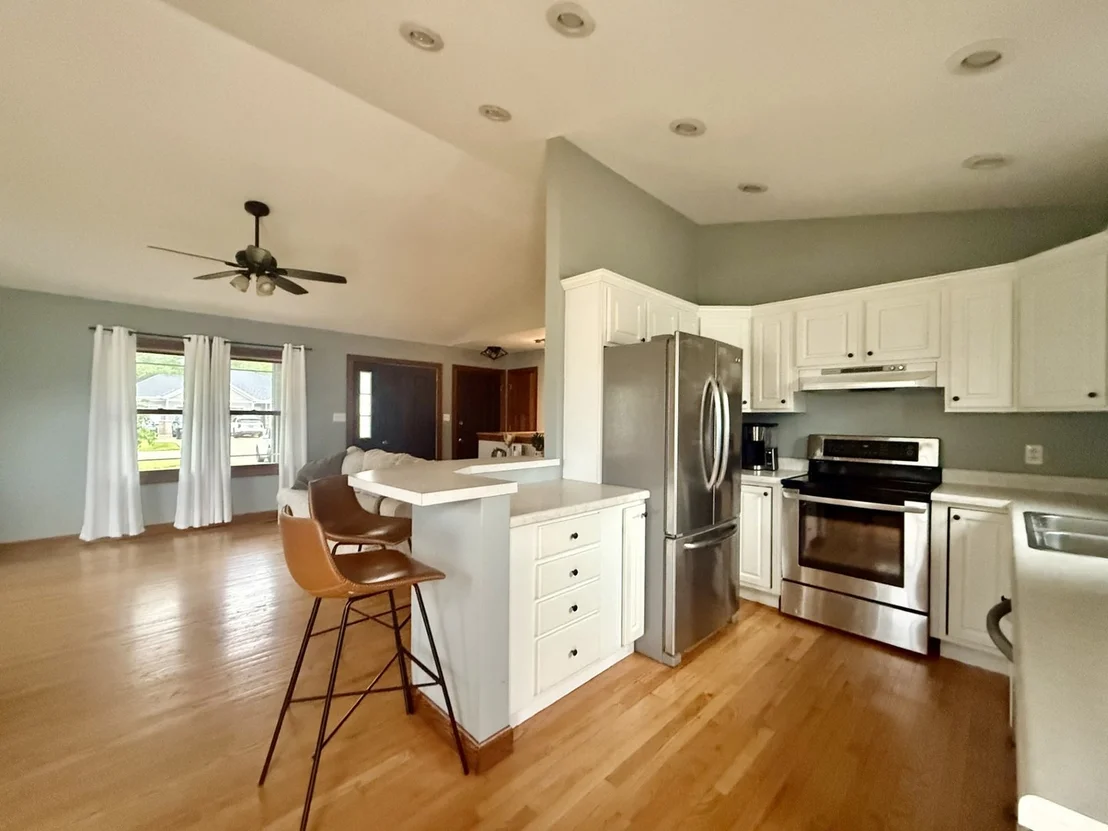 Photo of 731 Clancy Drive