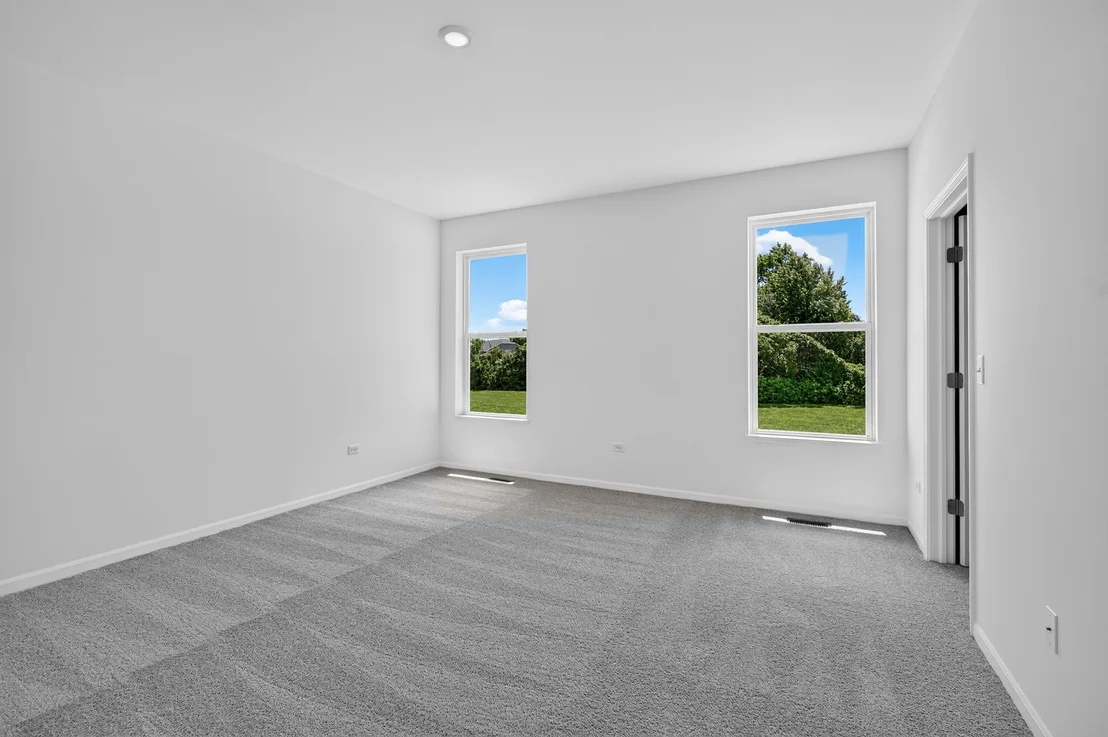 Photo of 373 Cottrell Lane