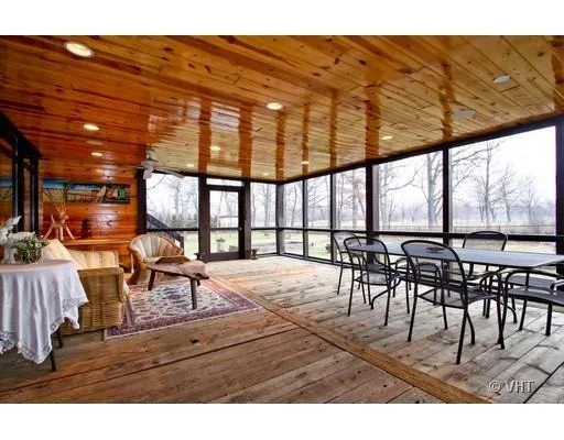 Photo of 1045 Morrison Road