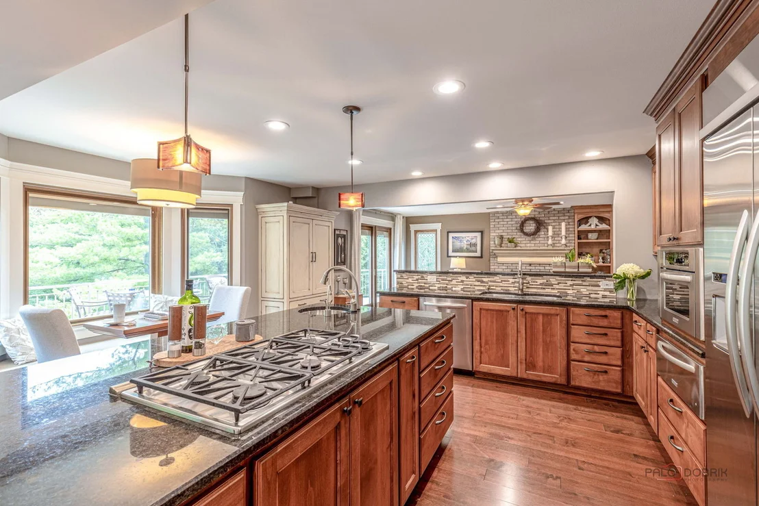 Photo of 2768 Glendower Terrace