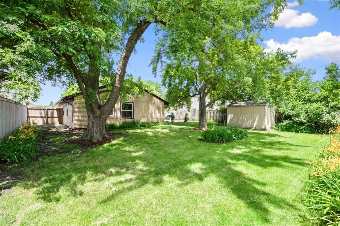 Photo of 1409 Sequoia Lane