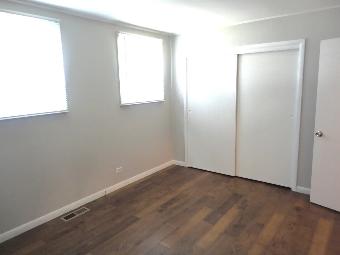 Photo of 6325 Dunham Road