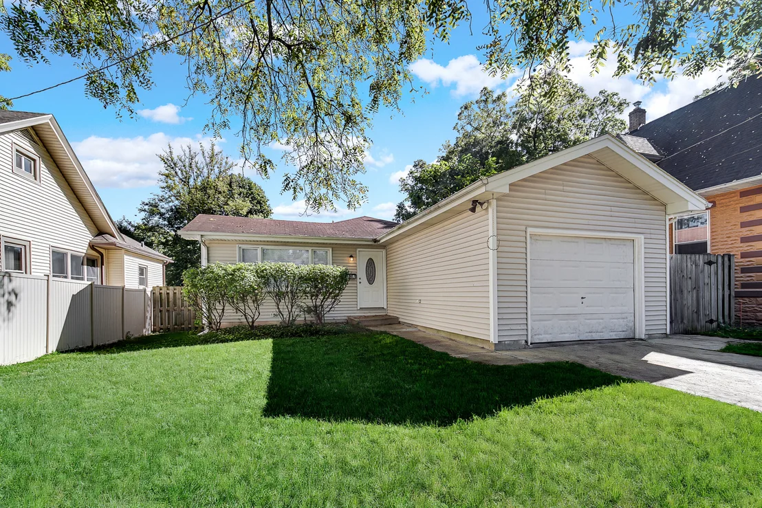 Photo of 1007 Cedar Avenue