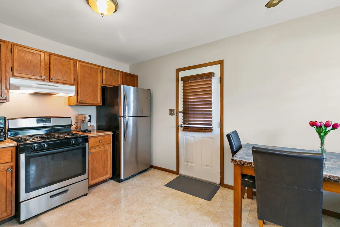 Photo of 313 N Huntington Drive