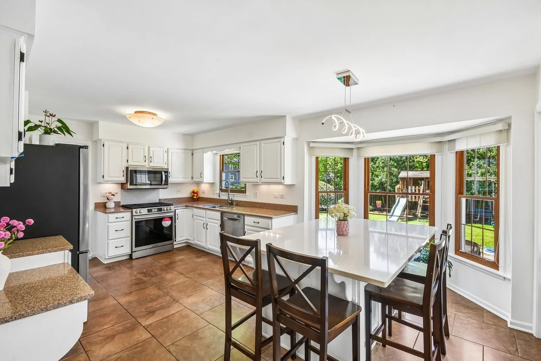 Photo of 1559 Abbotsford Drive