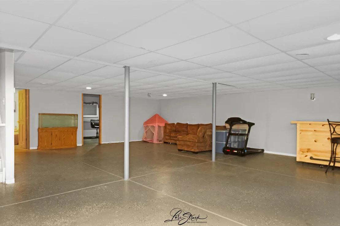 Photo of 7801 Mossheather Drive