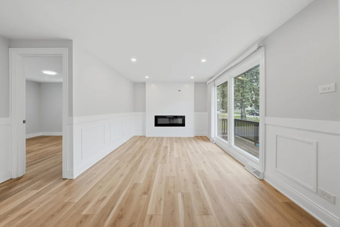Photo of 16548 Paulina Street