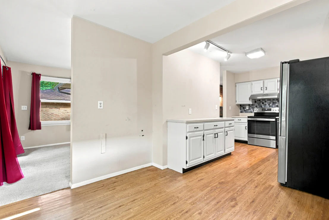 Photo of 2008 Burlison Drive