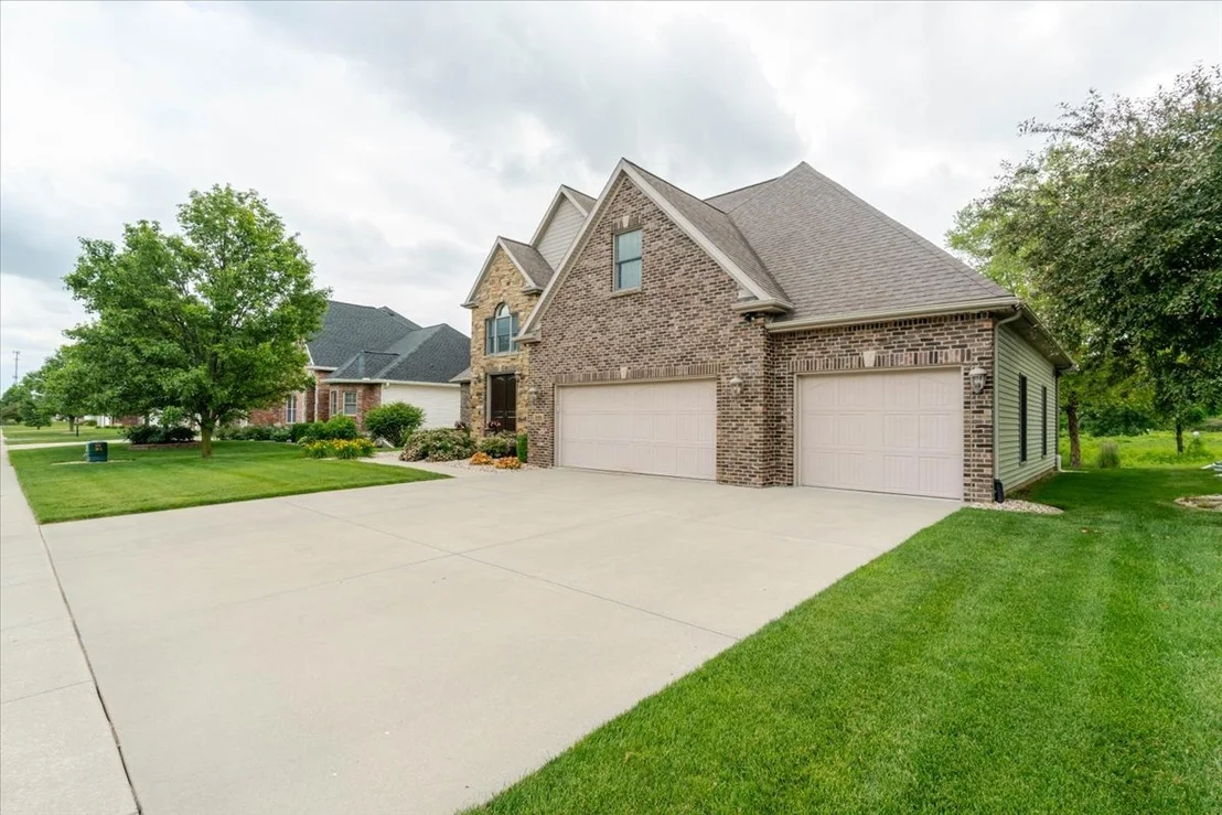 Photo of 2104 Sinclair Court