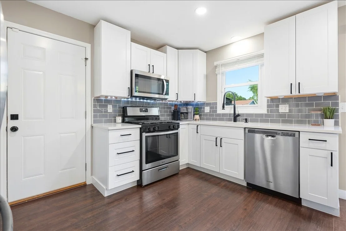 Photo of 2830 Rocksbury Drive