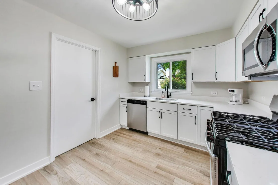 Photo of 321 N Fairview Avenue