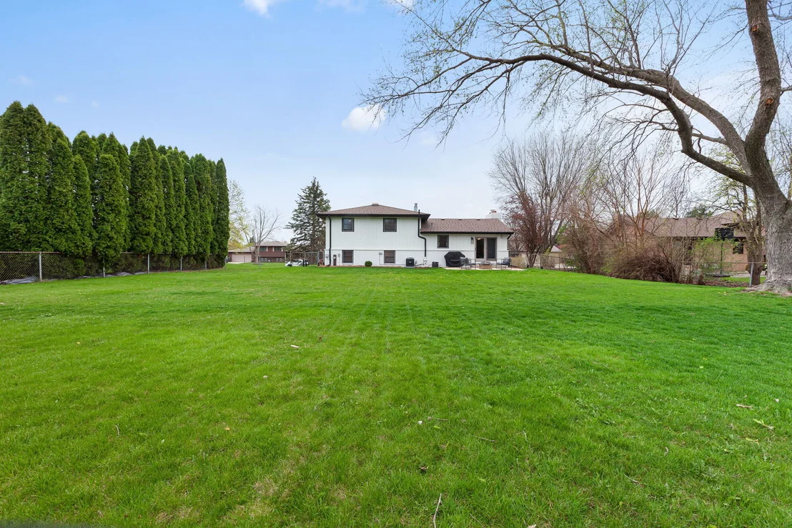 Photo of 29W332 Mark Drive