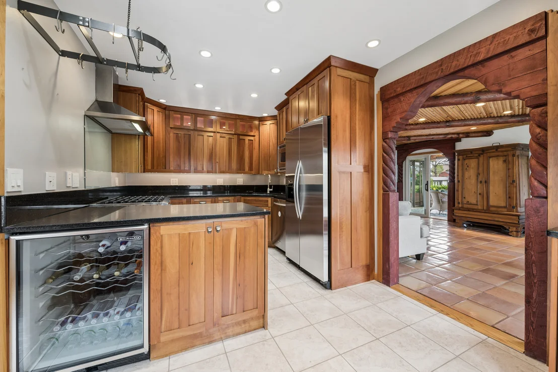 Photo of 245 W Circle Drive