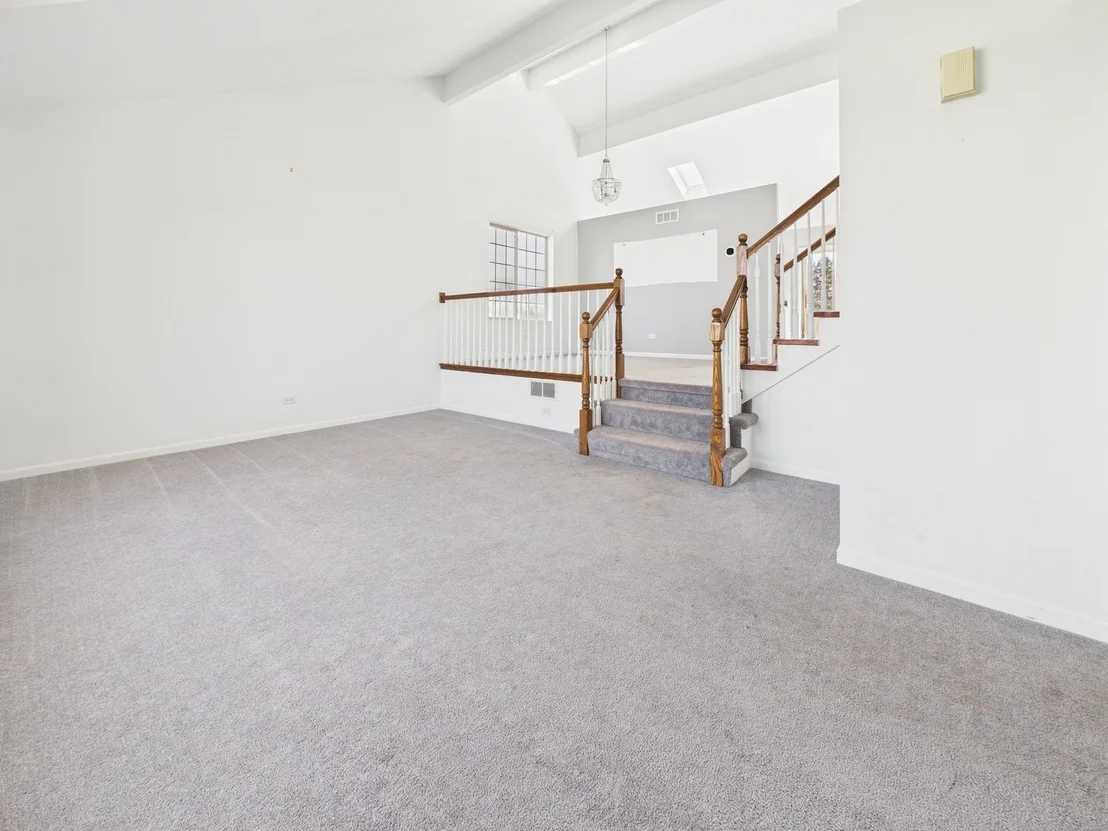 Photo of 695 Cassandra Lane