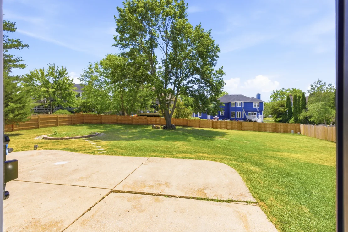 Photo of 845 Crabtree Lane