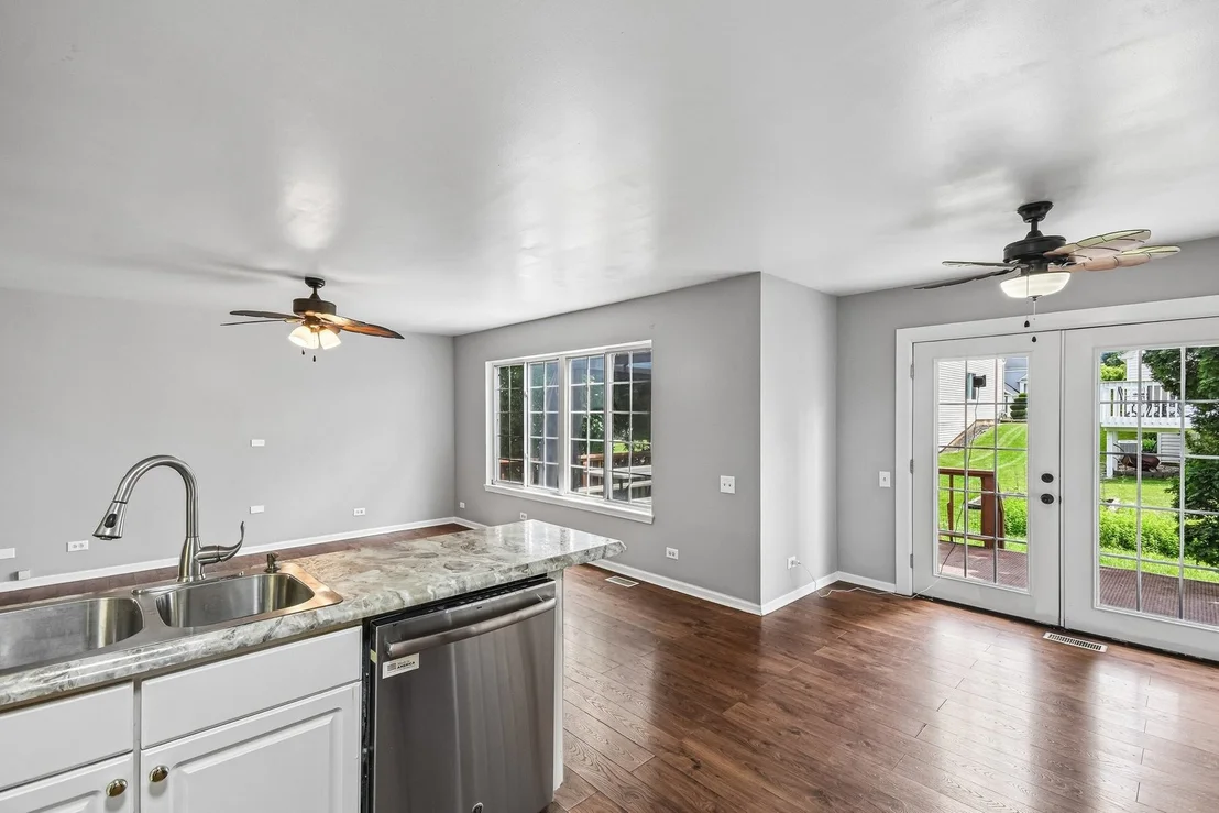 Photo of 561 Ivory Lane