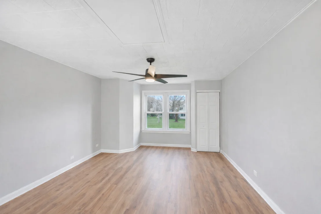 Photo of 1320 Elm Drive