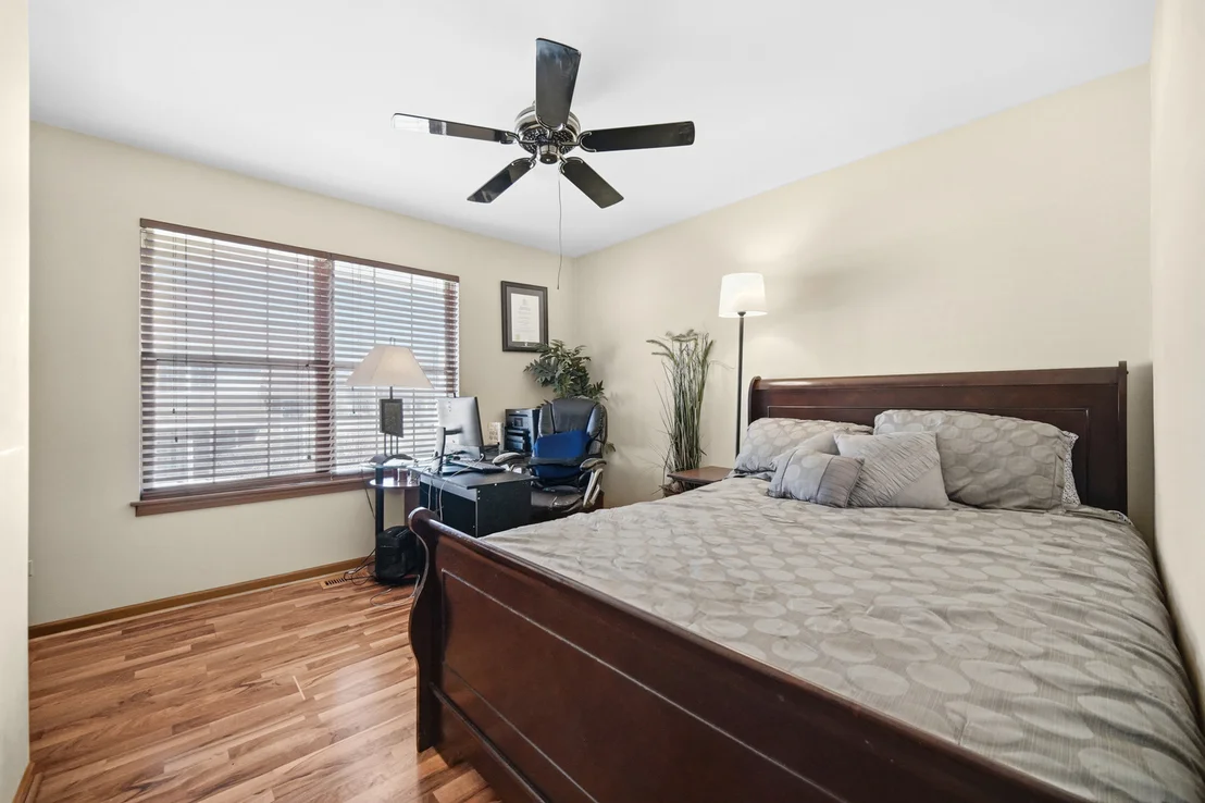 Photo of Unit 0 at 16054 85th Place