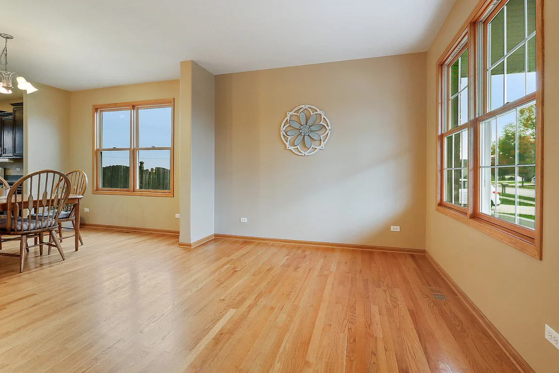 Photo of 15500 Ridgefield Drive