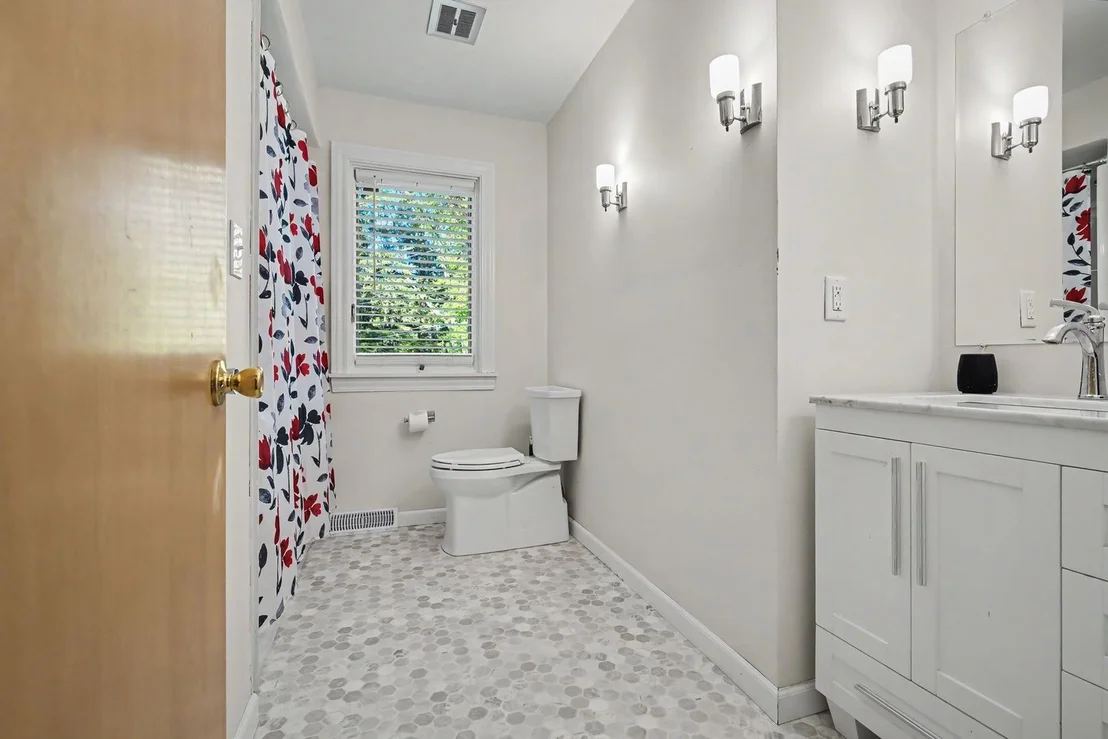 Photo of 204 Orleans Drive