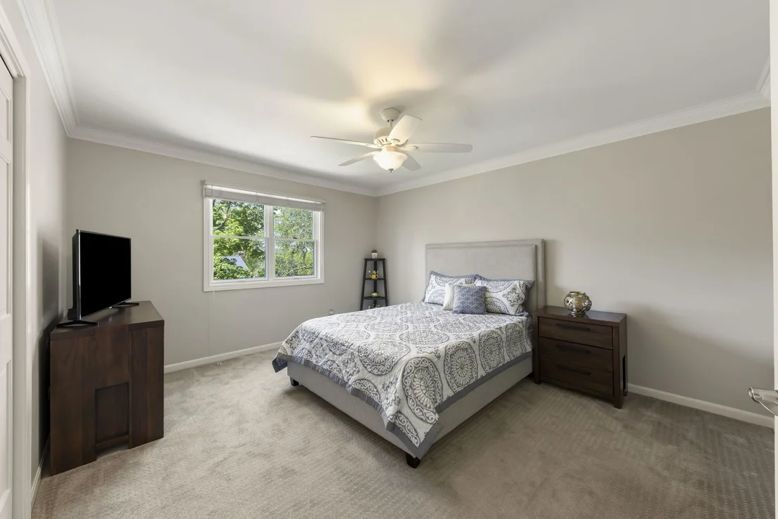Photo of 1262 Midwest Lane