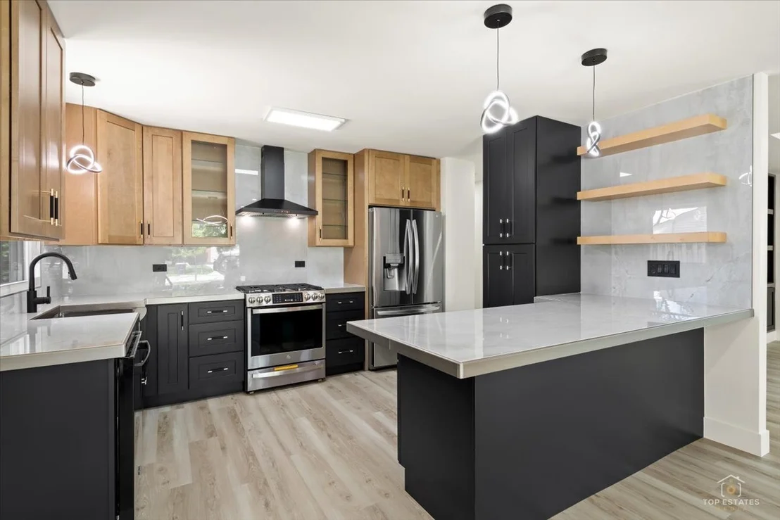 Photo of 1409 Sequoia Lane